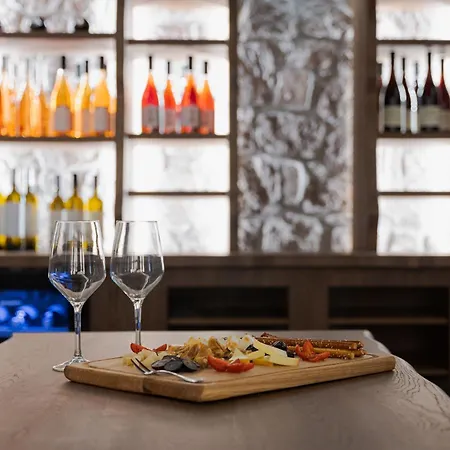 Horizon Milos Paliochori