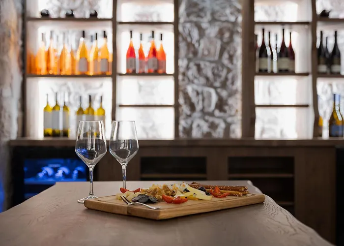 Horizon Milos Paliochori