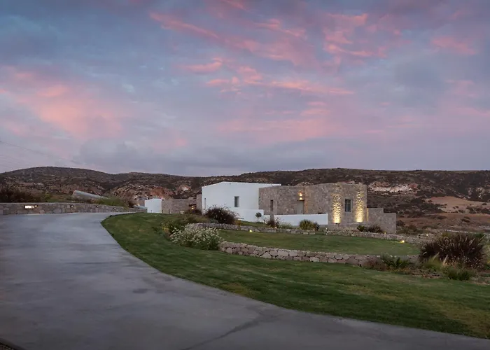 Horizon Milos アパート Paliochori